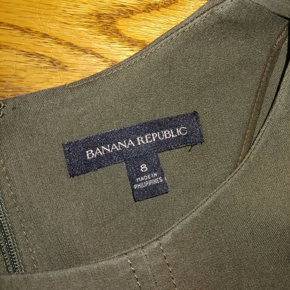 Banana Republic Stretch Short-sleeve Sheath Dress - Picture 8 of 8